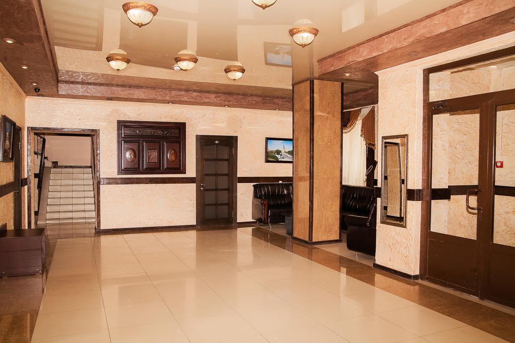 Gubernia Hotel Kharkiv Exterior photo